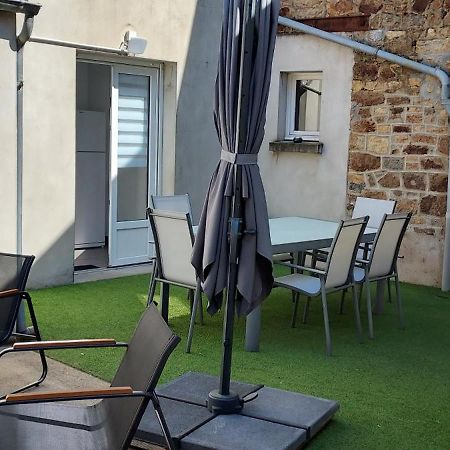 Gite Comme Chez Soi Ducey Les Cheris Exterior foto